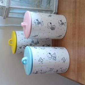 Snoopy Easter canisters